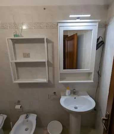 شقة L'accogliente Casa Ginepro سان تيودورو